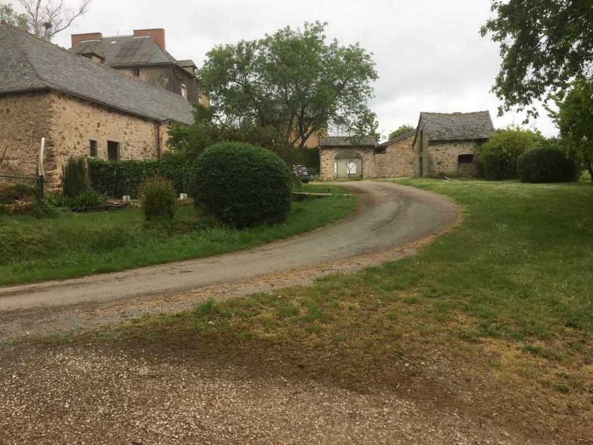 Gîte à la Prade haute Najac Esterno foto