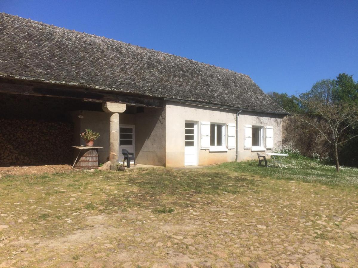 Gîte à la Prade haute Najac Esterno foto